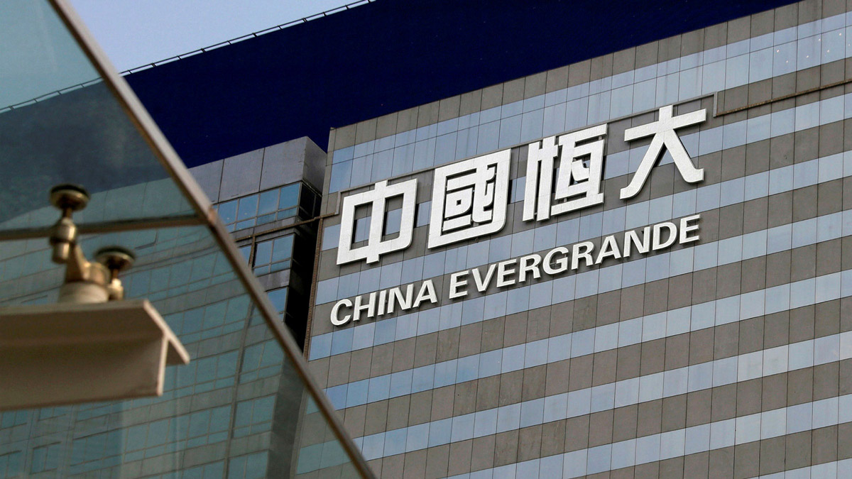 Биткоин упал ниже $63 000. Однако дефолт отменяется — Evergrande пока на плаву